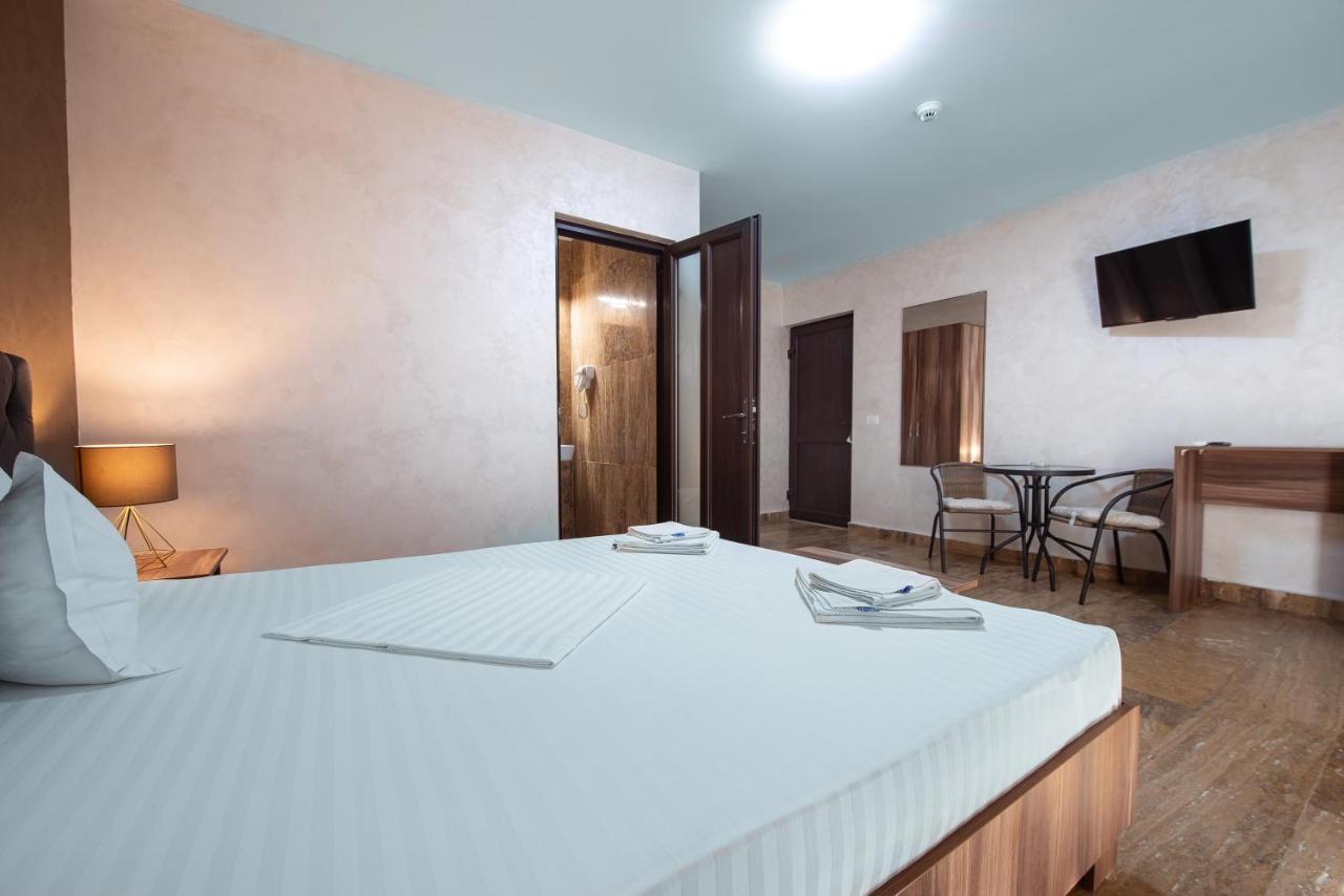 La Dudu Hotell Vama Veche Eksteriør bilde