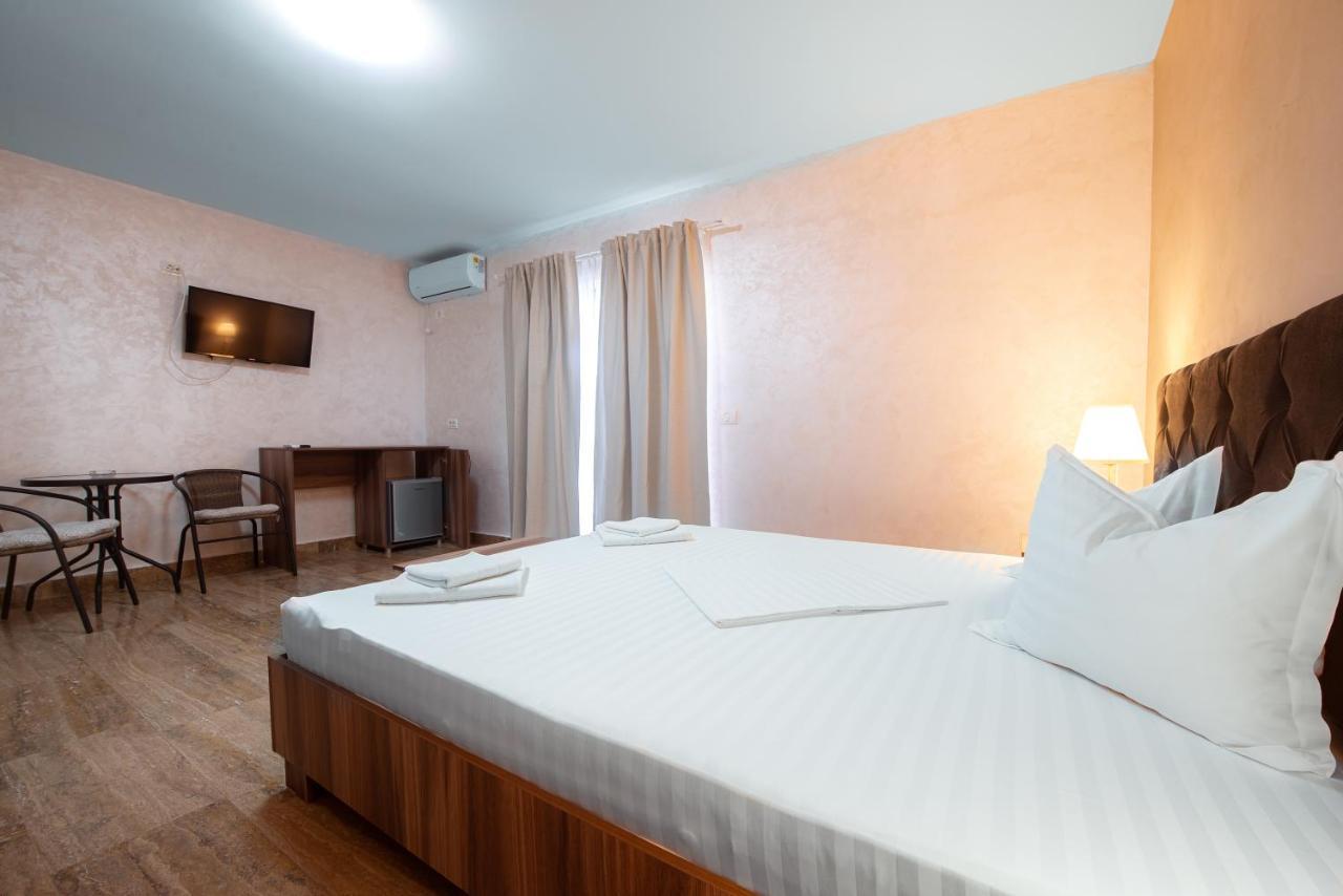 La Dudu Hotell Vama Veche Eksteriør bilde