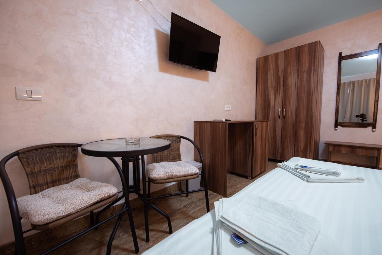 La Dudu Hotell Vama Veche Eksteriør bilde